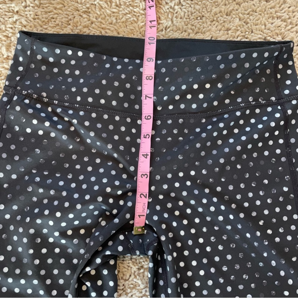 Athleta Crystal Chaturanga Polka Dot Leggings Reversible Tights Black White Med - Picture 9 of 13
